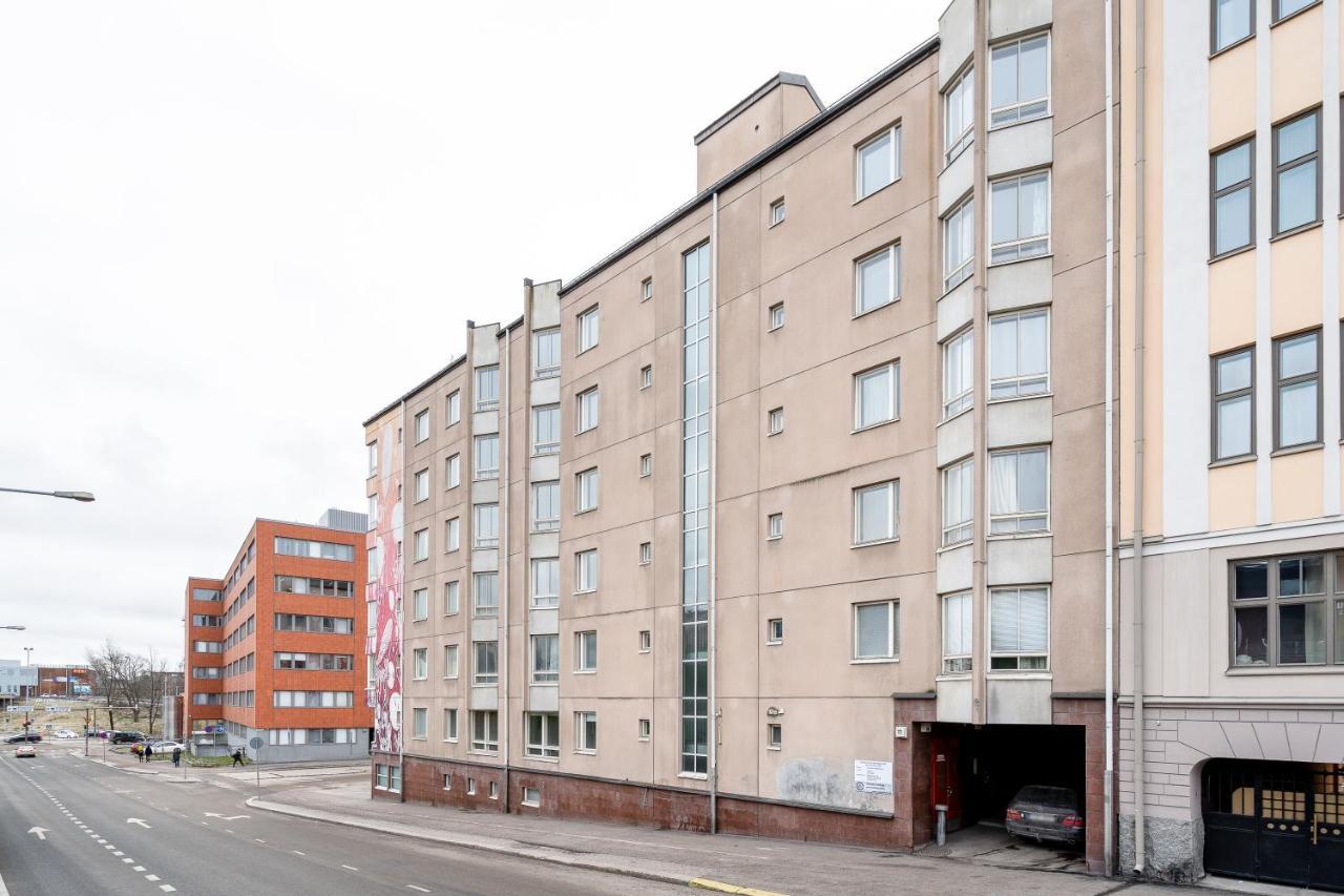Hiisi Homes Helsinki Soernaeinen Exterior photo